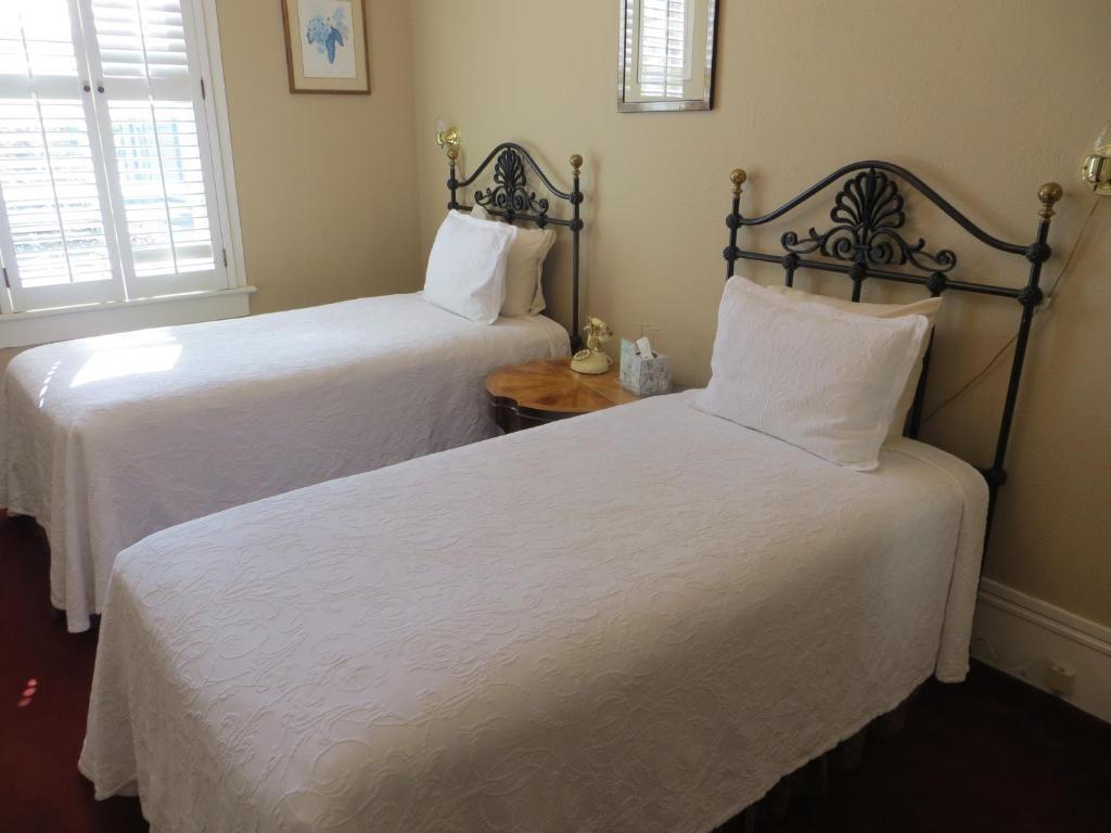 Hotel St. Helena Room photo